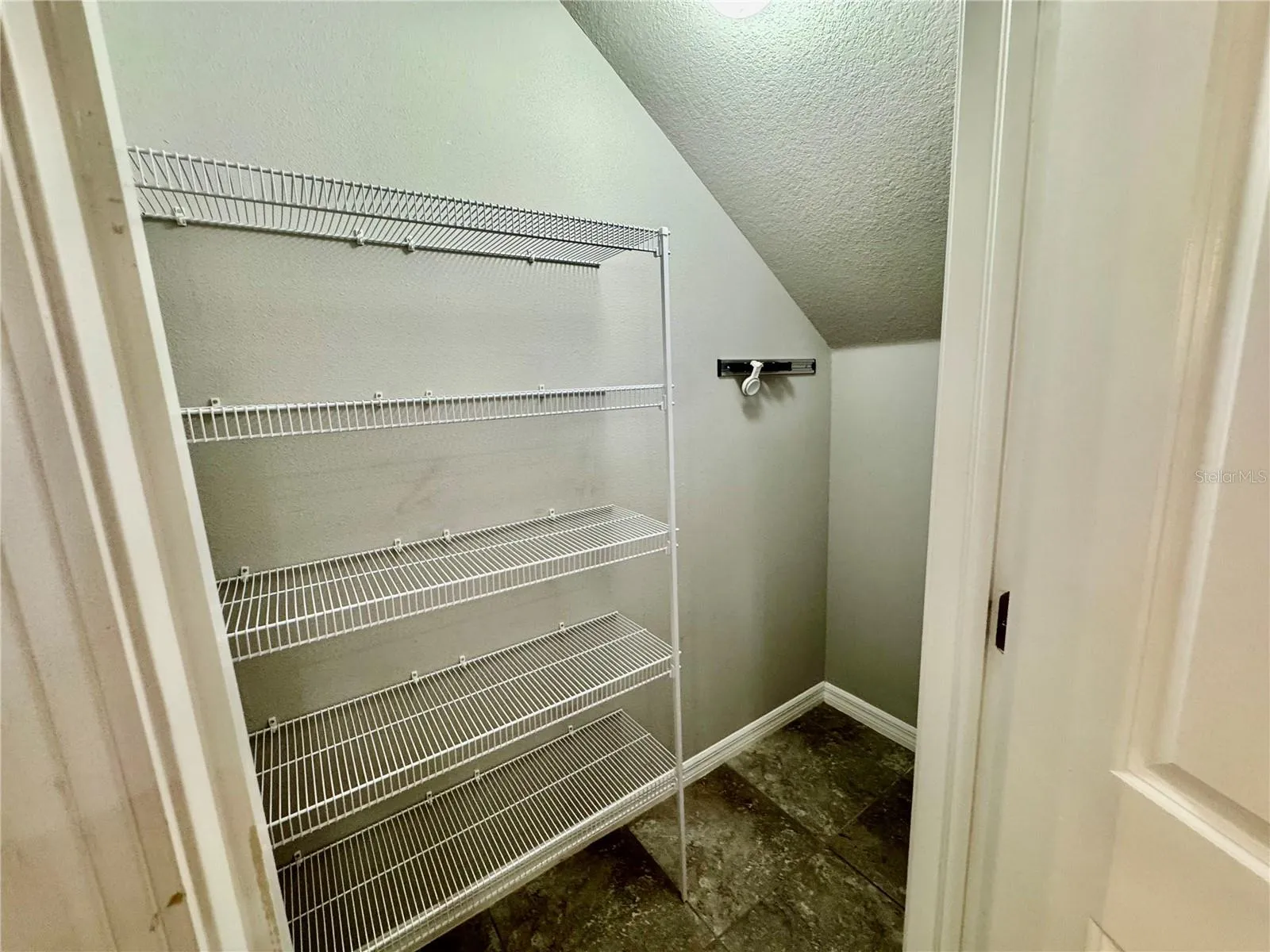 Walk in Pantry