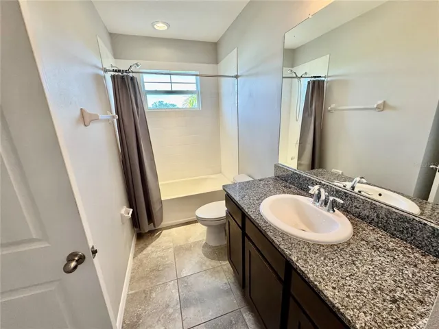 Jack n Jill bathroom