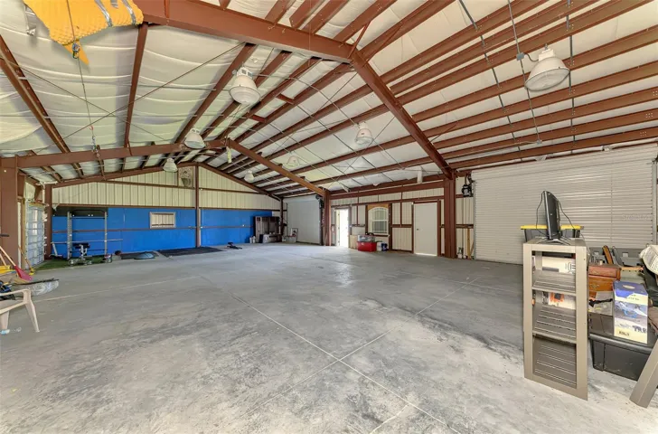 2400 Sq Ft Warehouse/Garage