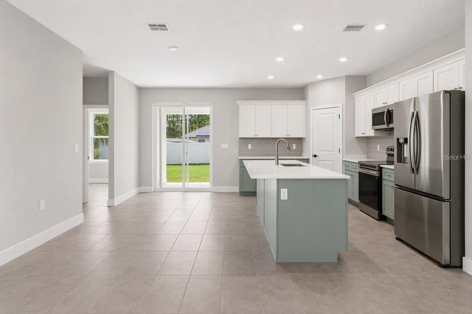 Photo of completed home; actual finishes and colors may vary