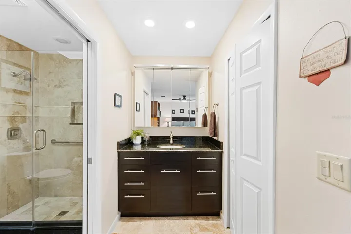 Upgraded primary ensuite bath