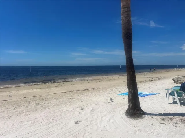 PRIVATE BEACH