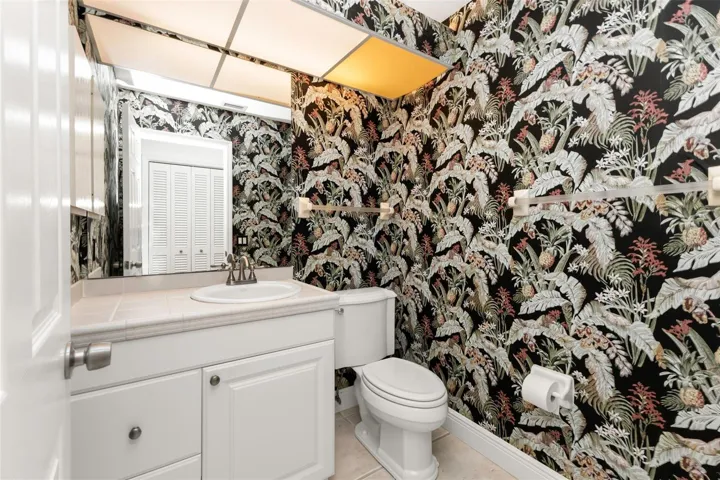 Powder Bath