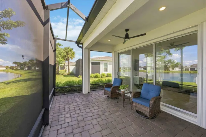 Extended lanai with pavers