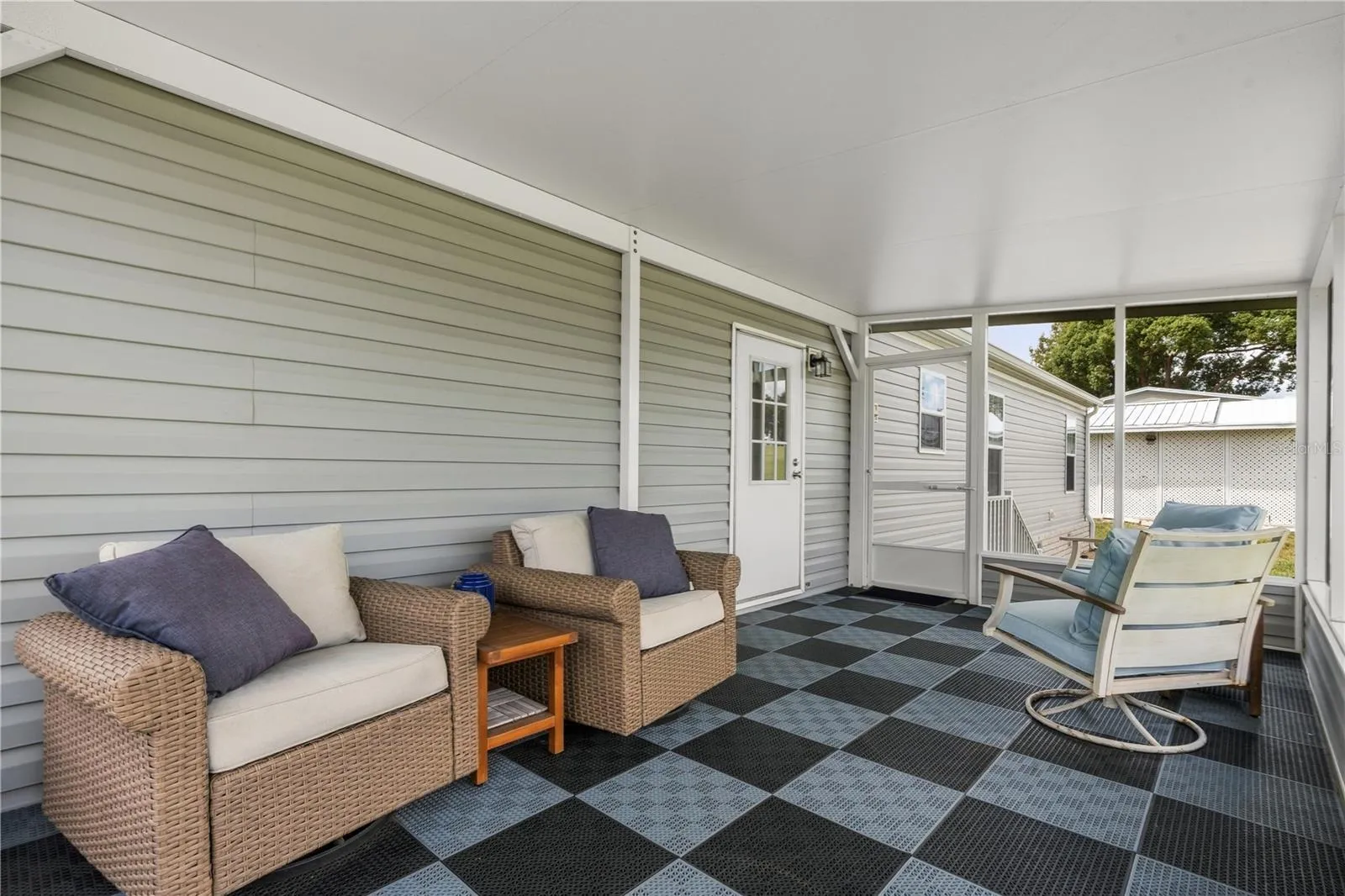Upgraded premium floor coverings