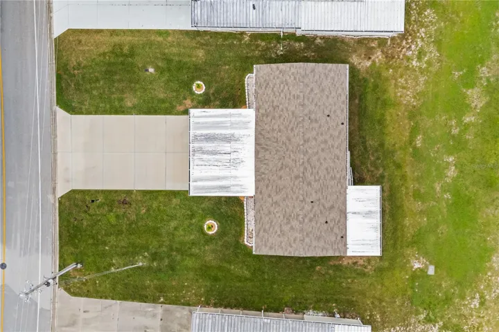 Spacious Yard