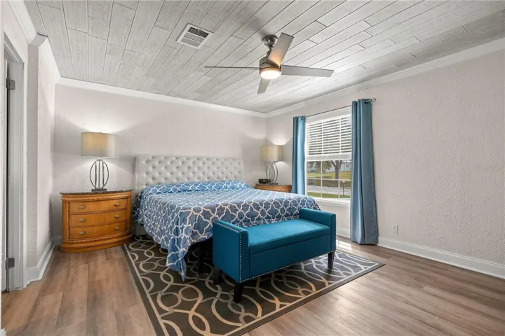 Extra Large Primary Suite