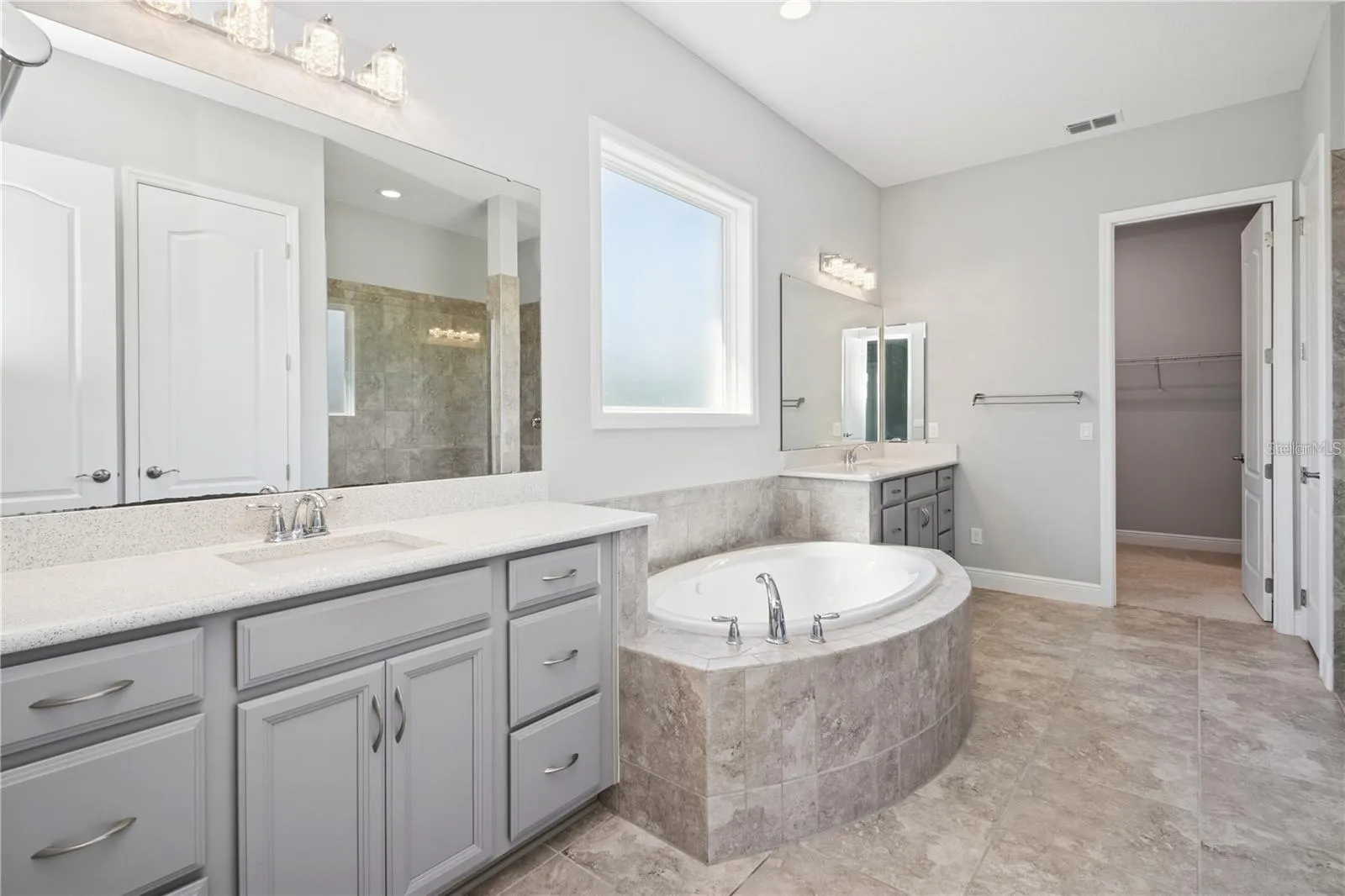 Primary bath