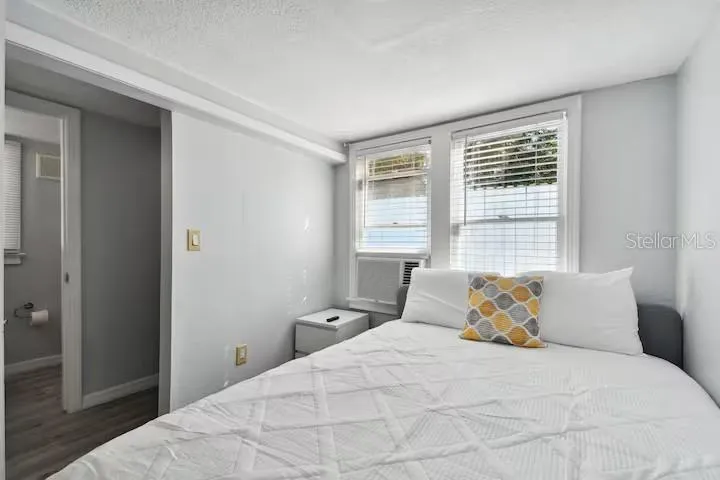 Lower Unit