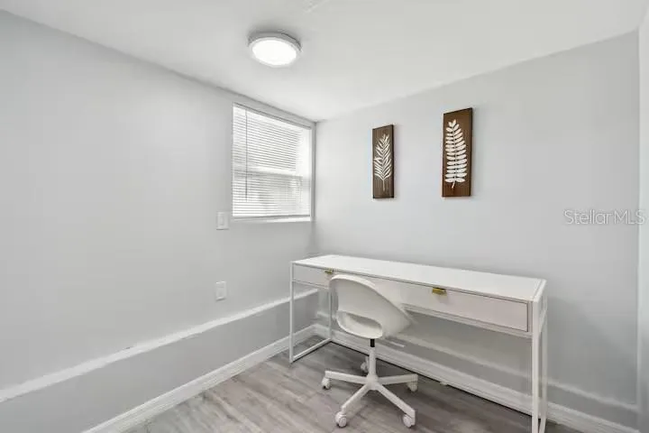 Lower Unit