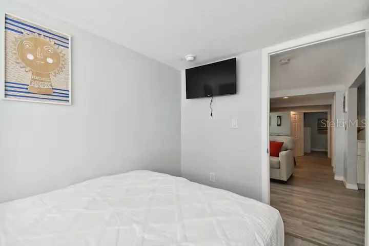 Lower Unit