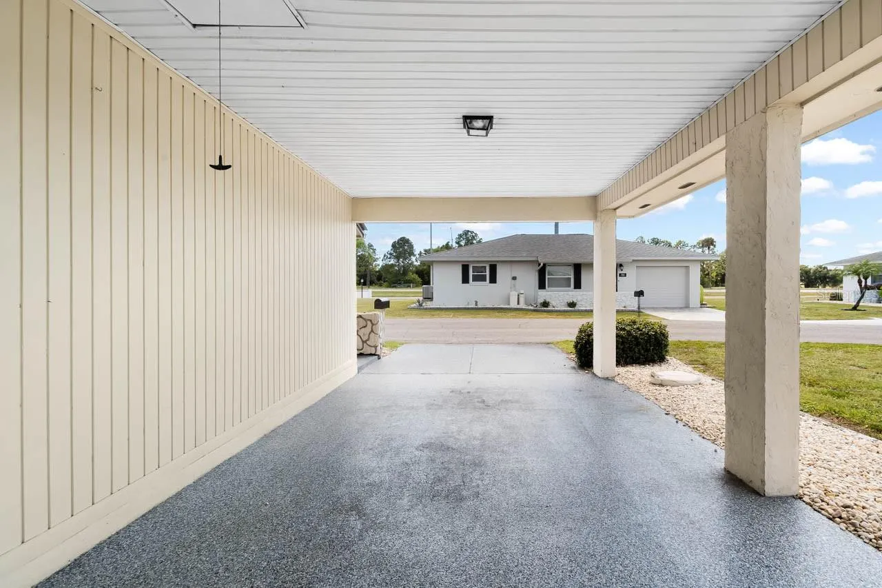 Carport