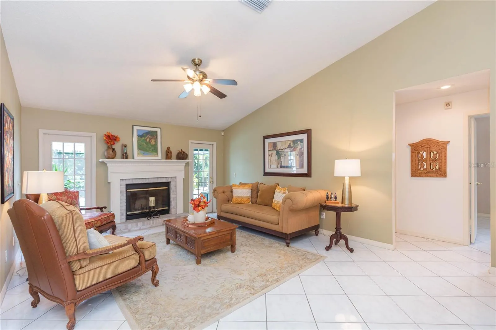 Great Room w/wood burning fireplace