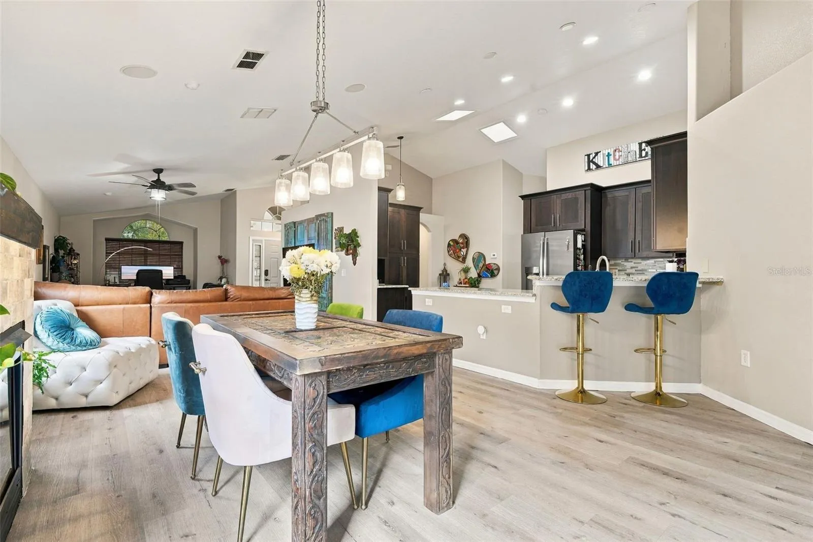 Dining area towards kitchen.