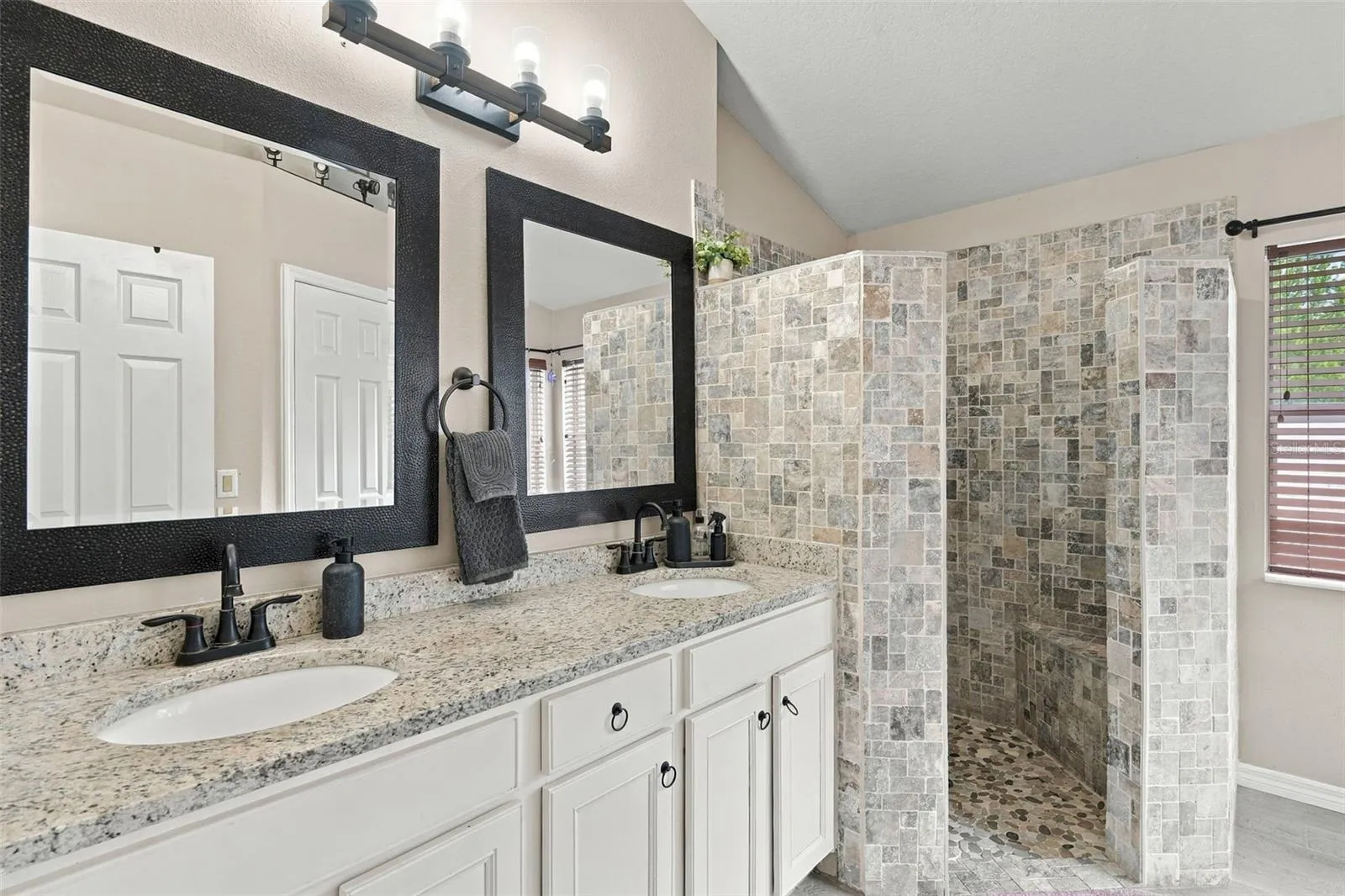 Ensuite bath with walk-in shower.