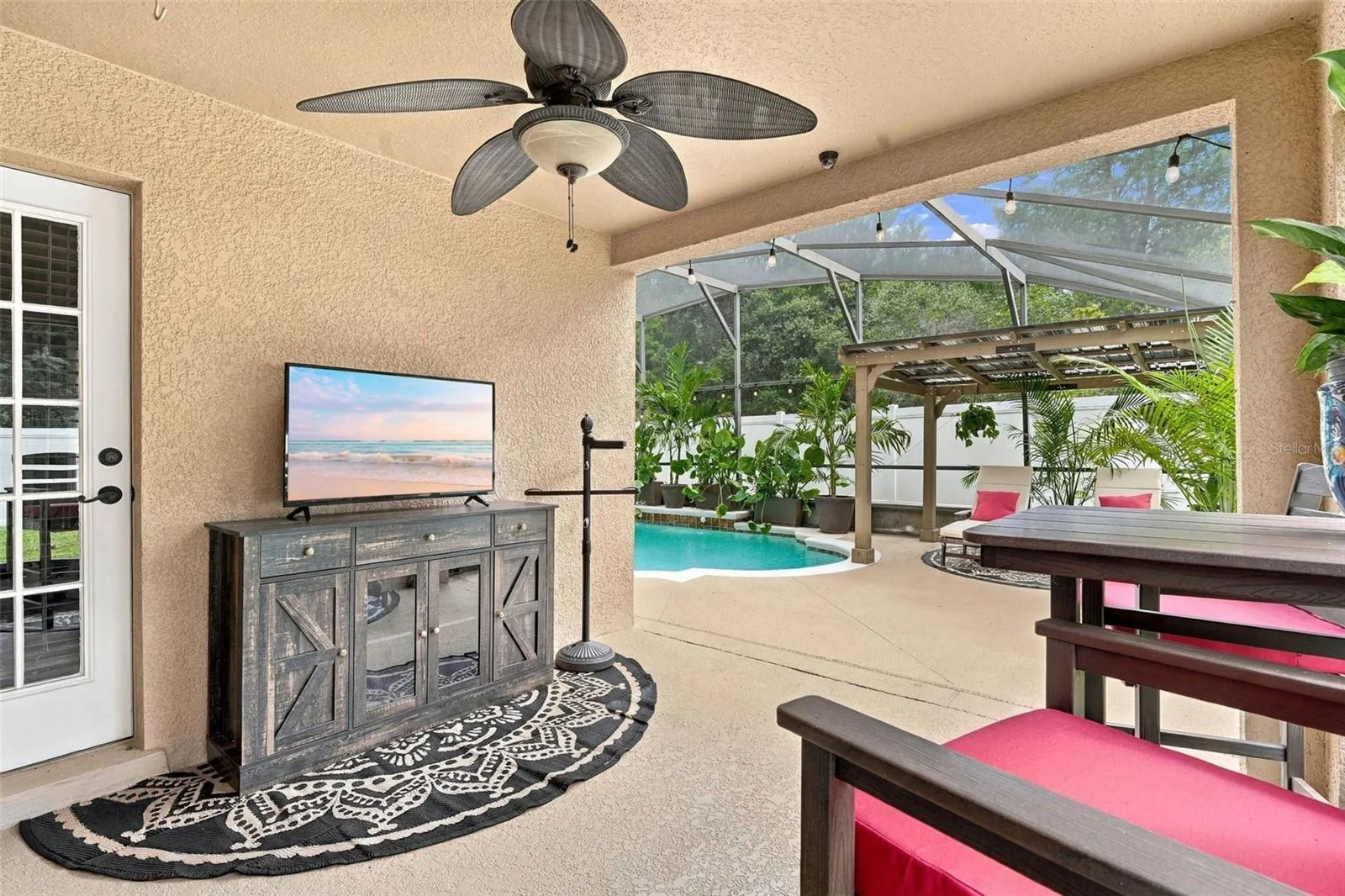 Screened and covered lanai.