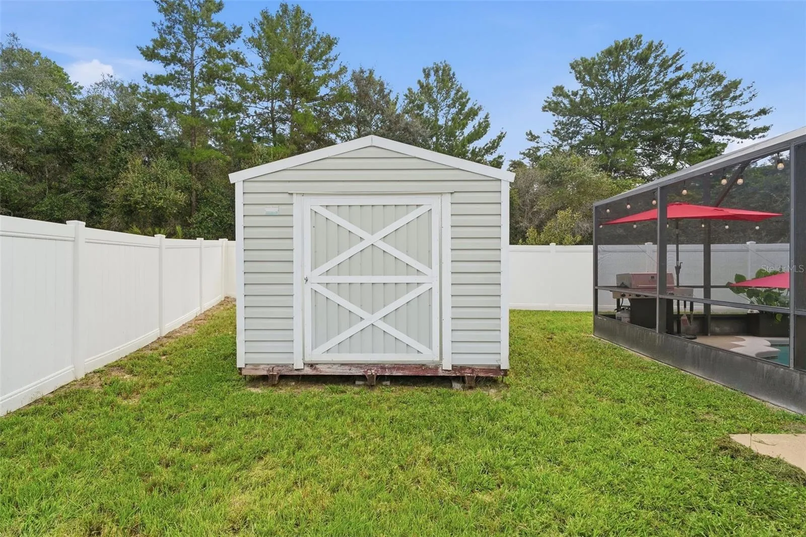 This shed stays with your new home!