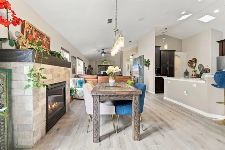 Dining area. This fireplace stays!