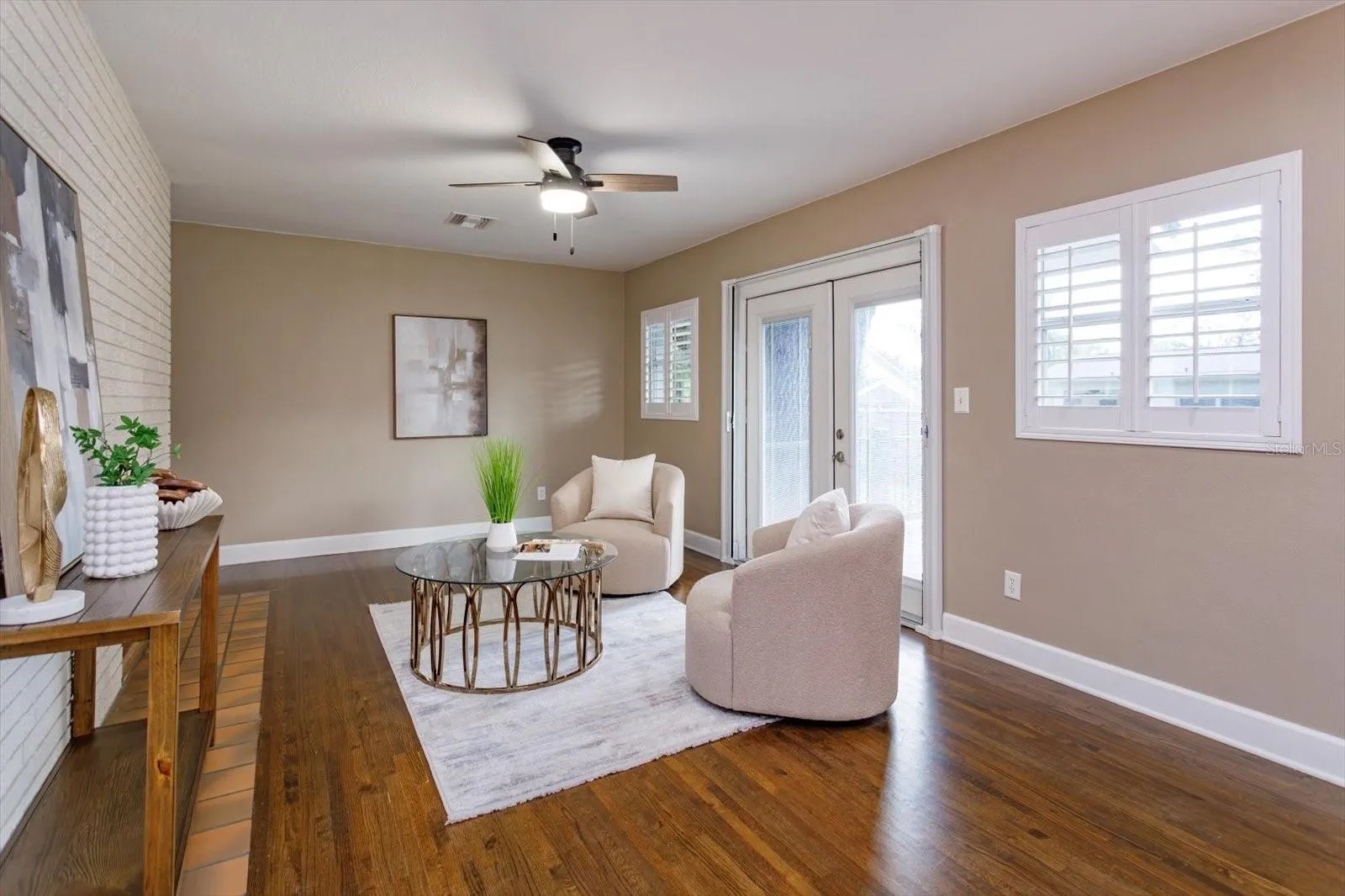 French doors lead to rear deck