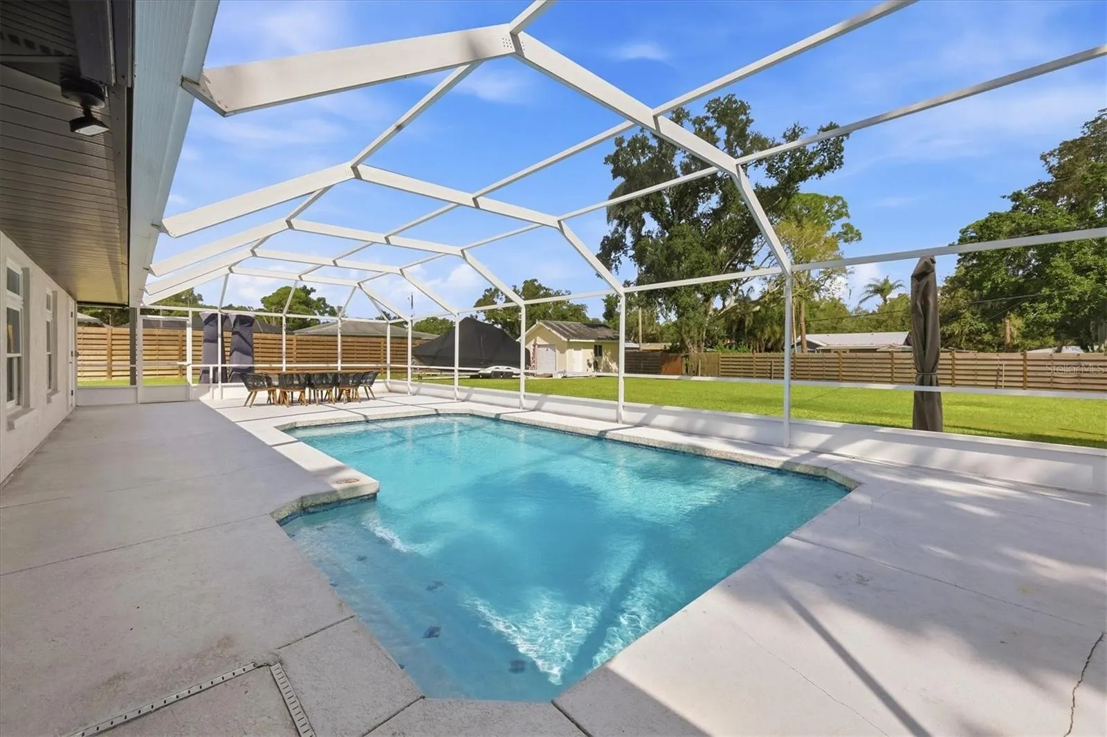Screened Pool