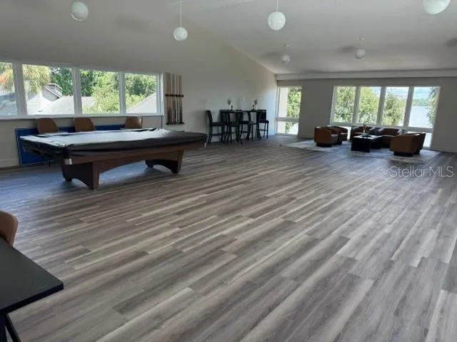 CLUBHOUSE
