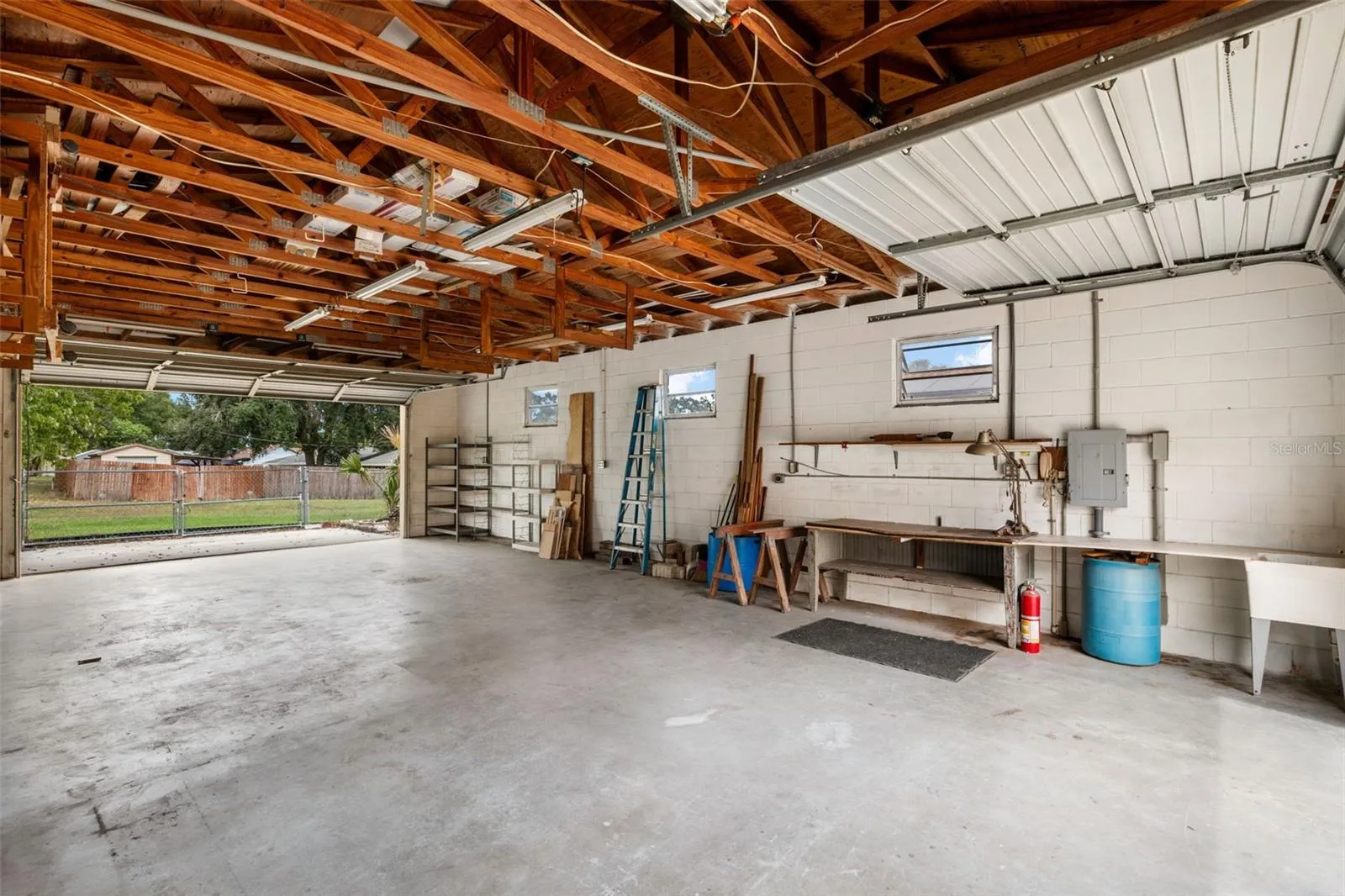 Detached Garage