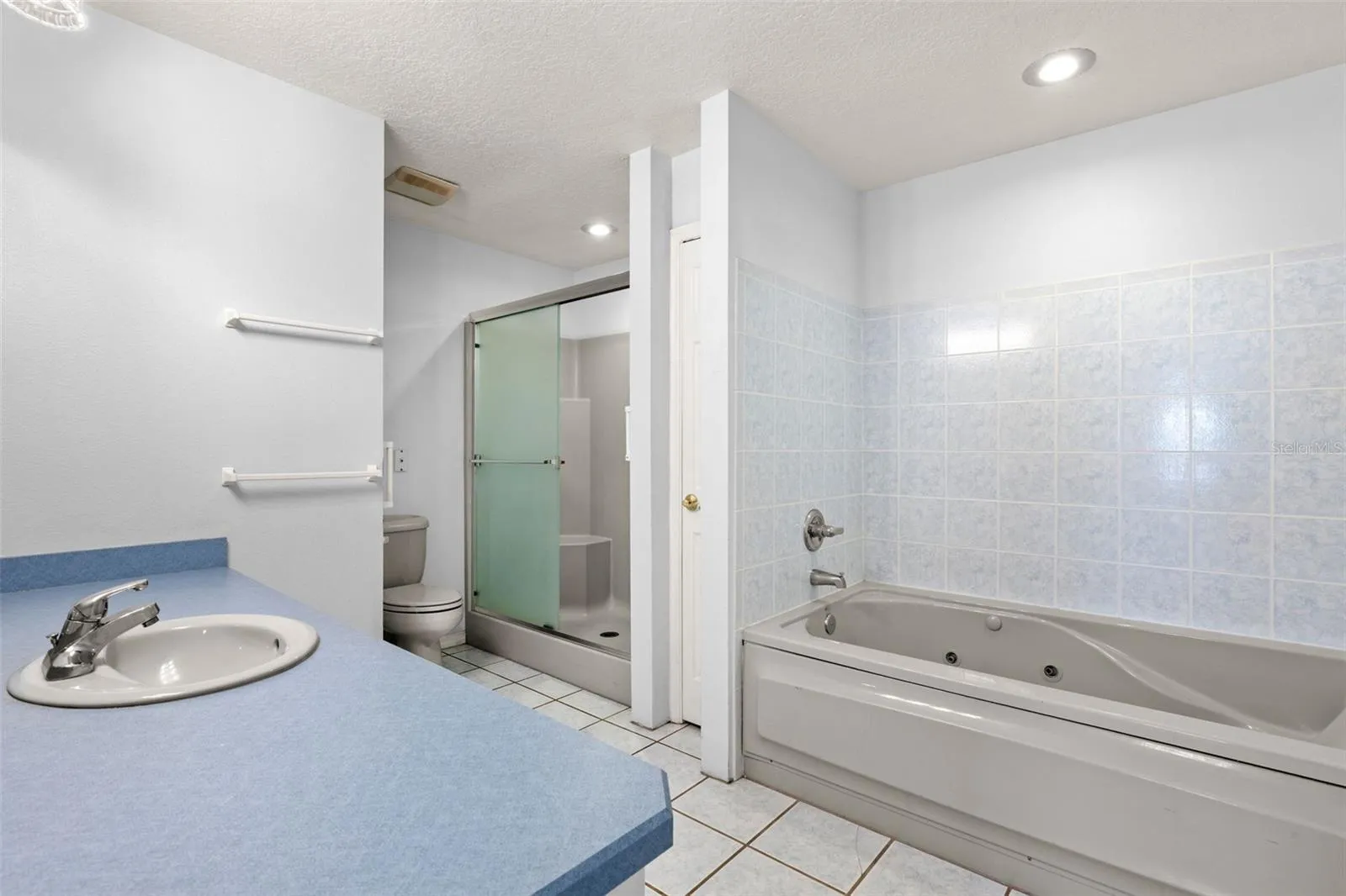 En-Suite Primary Bathroom