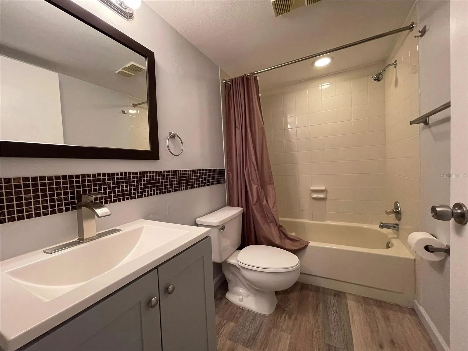 2nd Bath