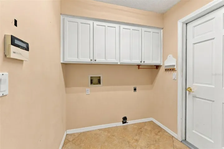 utility/laundry room