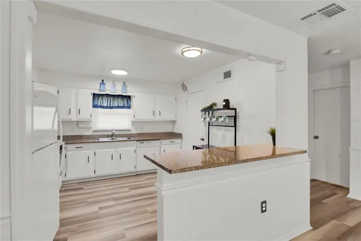 Eat in Kitchen