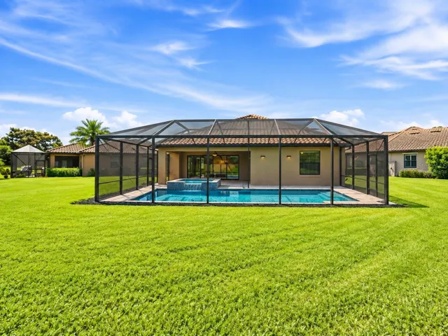 Pool does not exist, this is a renderingVirtually Staged