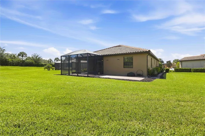 Yard, plenty of room for a pool