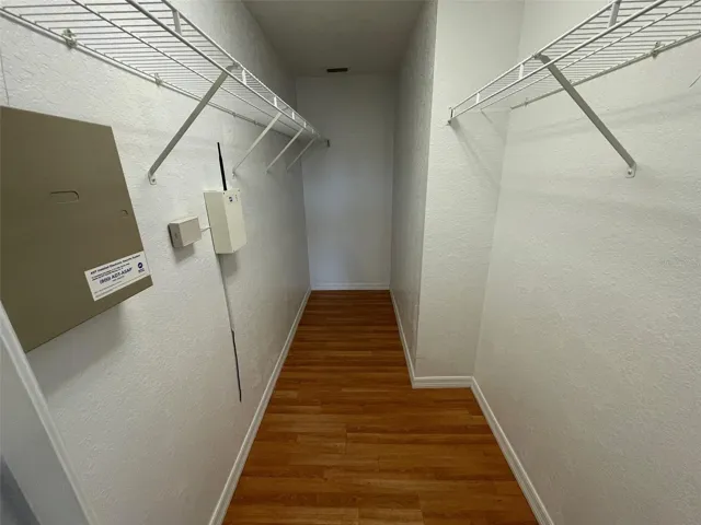 walk in closet