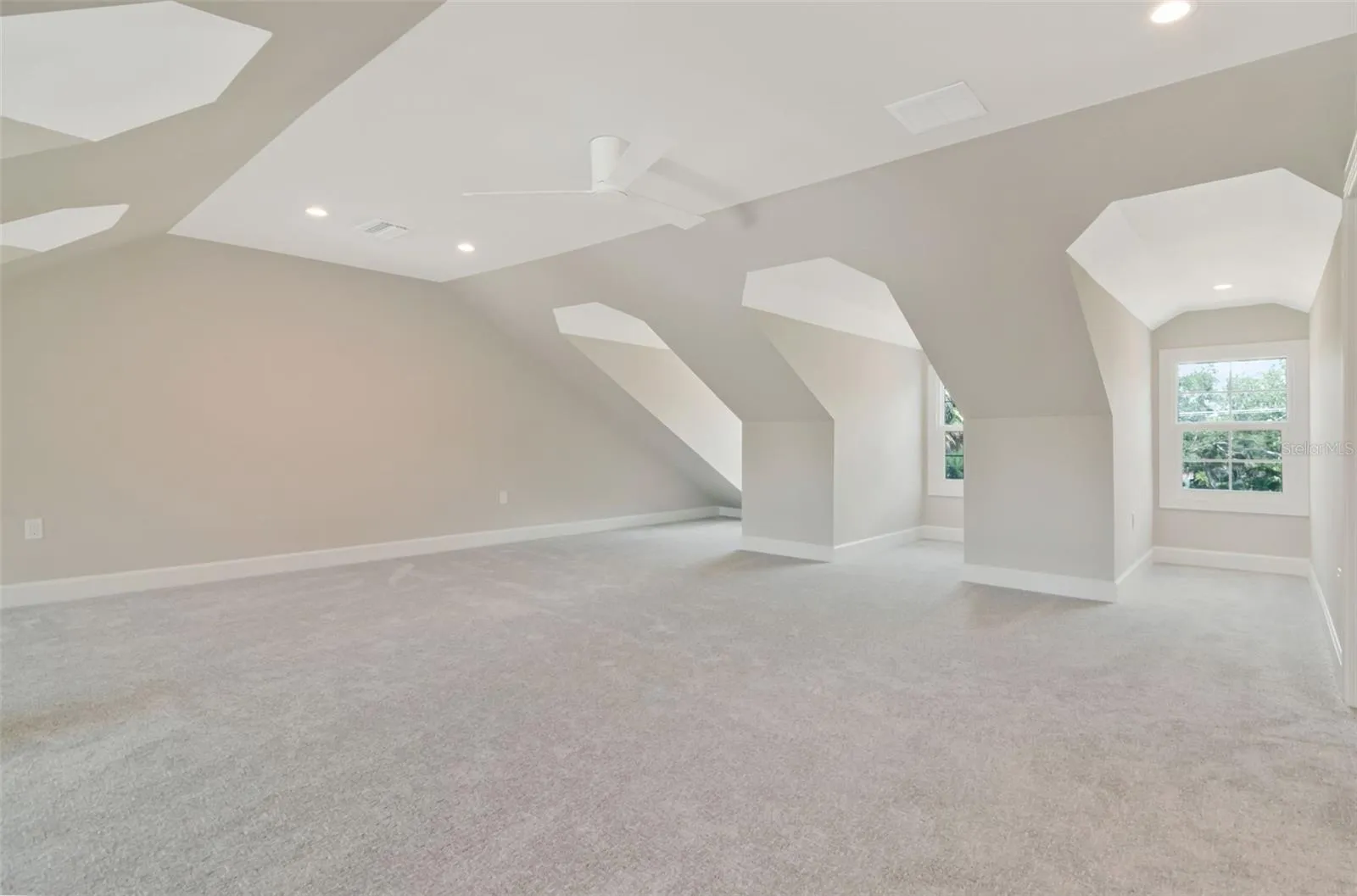 2nd entertainment room on 3rd floor