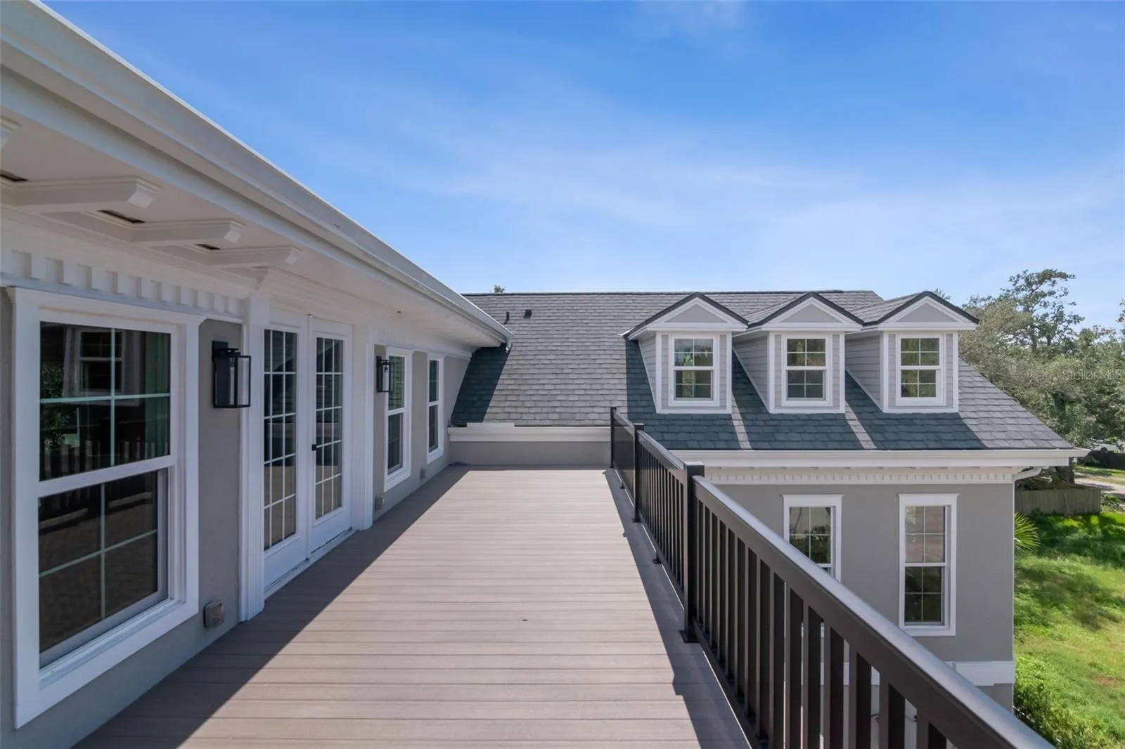 3rd floor balcony