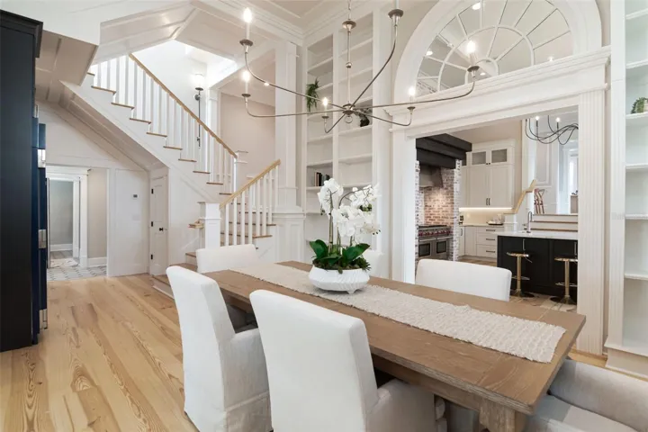 Your dining room is the central focus with volume ceilings and millwork that will leaving an impression