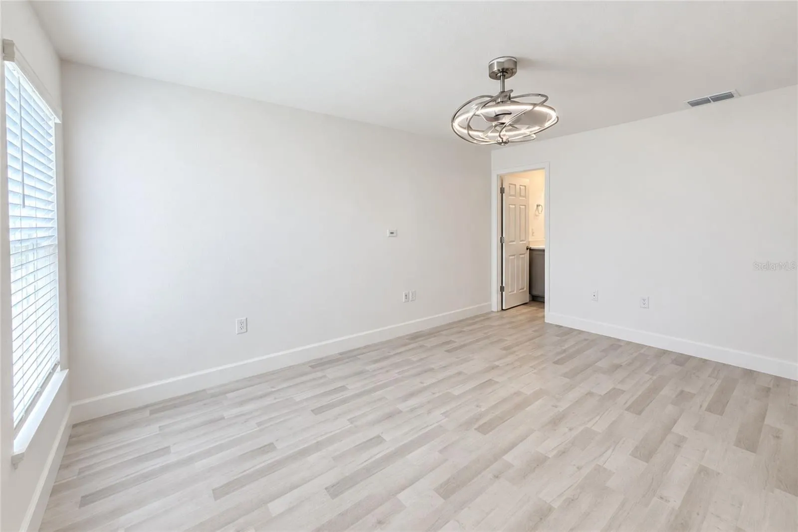 MASTER BEDROOM VIEW