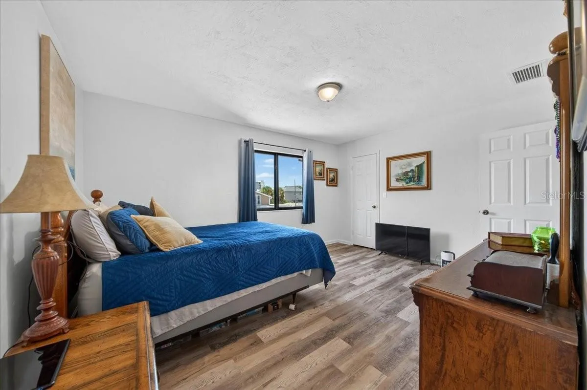 Unit 843 bedroom 2