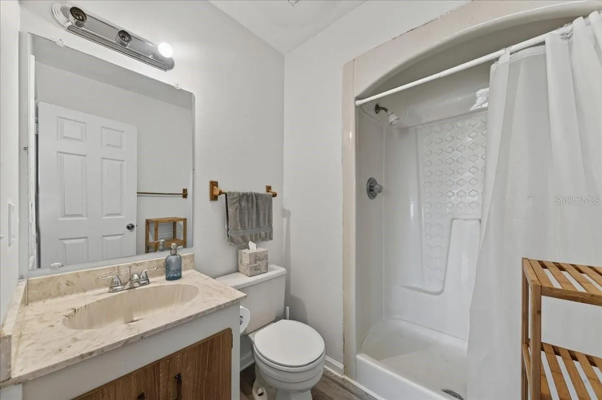Unit 843 ensuite bathroom to bedroom 1