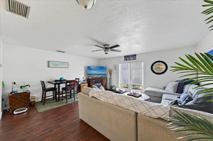 Unit 847 Living room