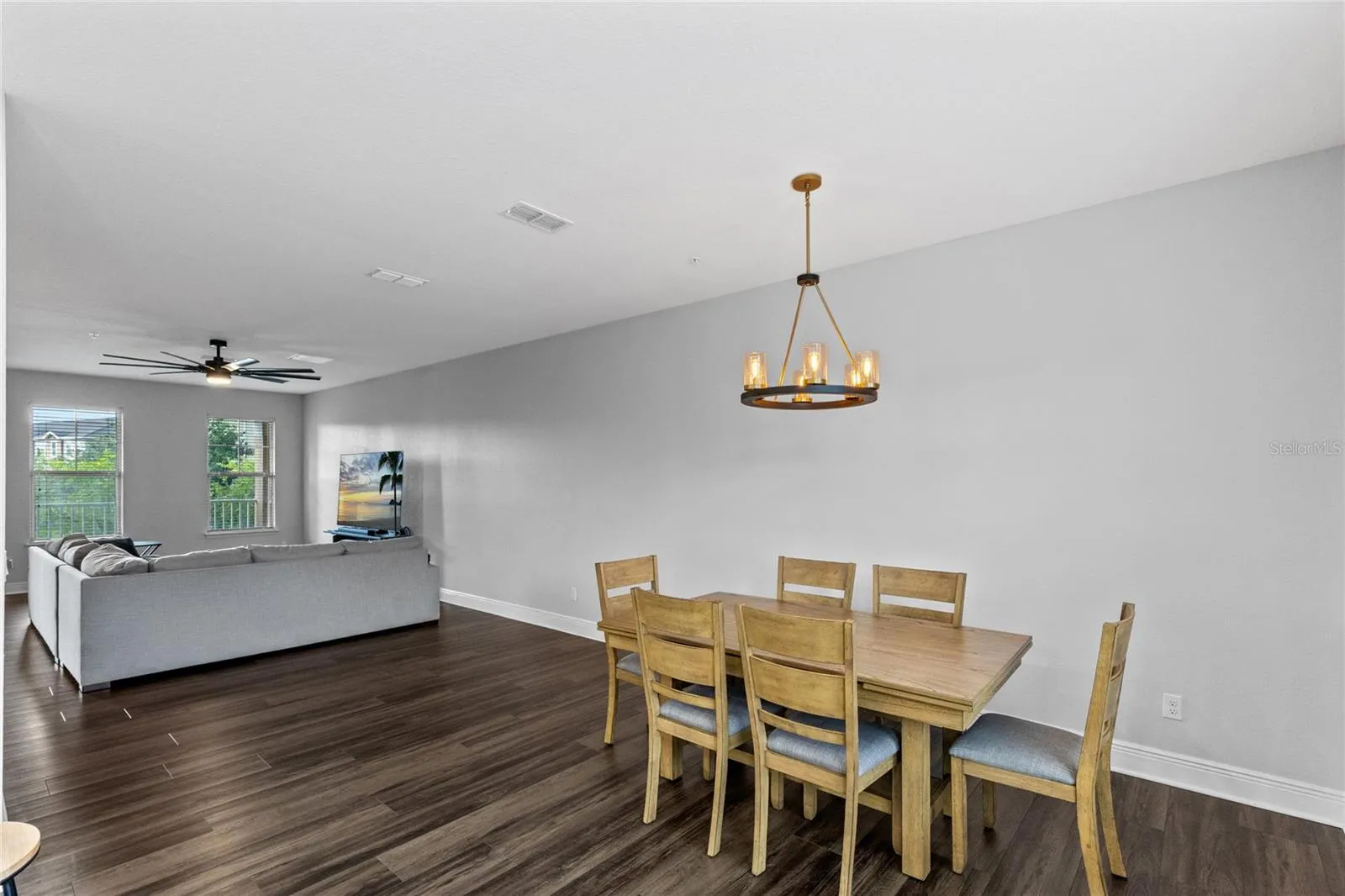 2nd floor, Dining.