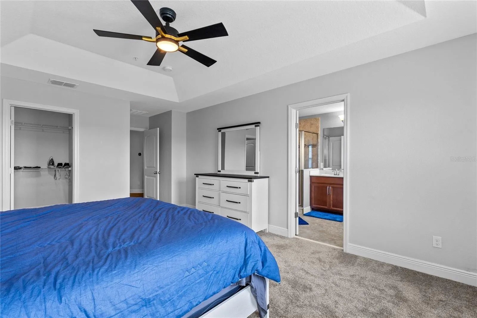 3rd floor, Primary bedroom.