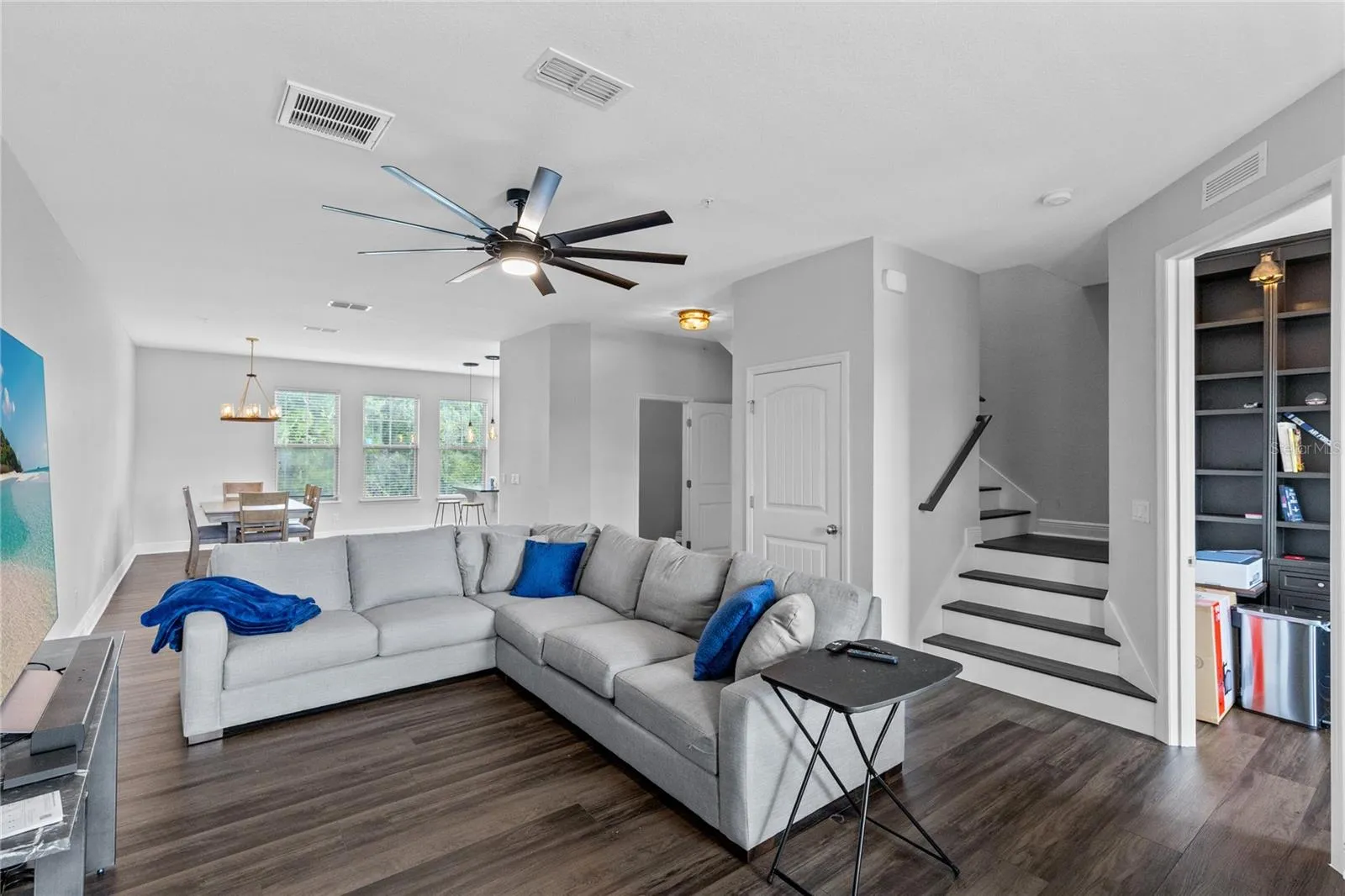 2nd floor, Living Room.
