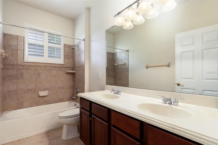 2nd Bathroom