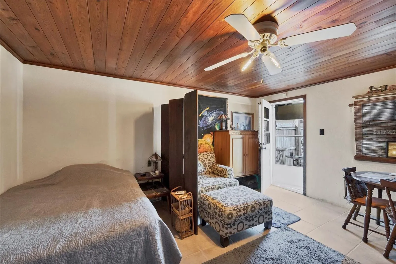 Guest Cottage Living Area