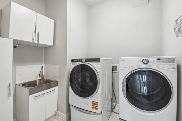Laundry Room - Upstairs