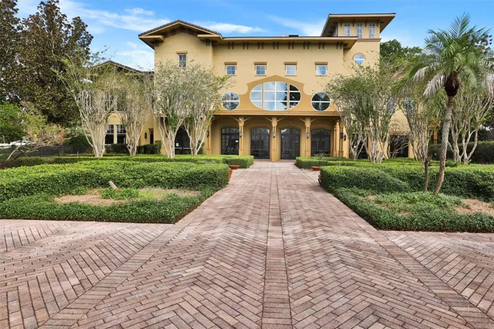 Clubhouse Amenities