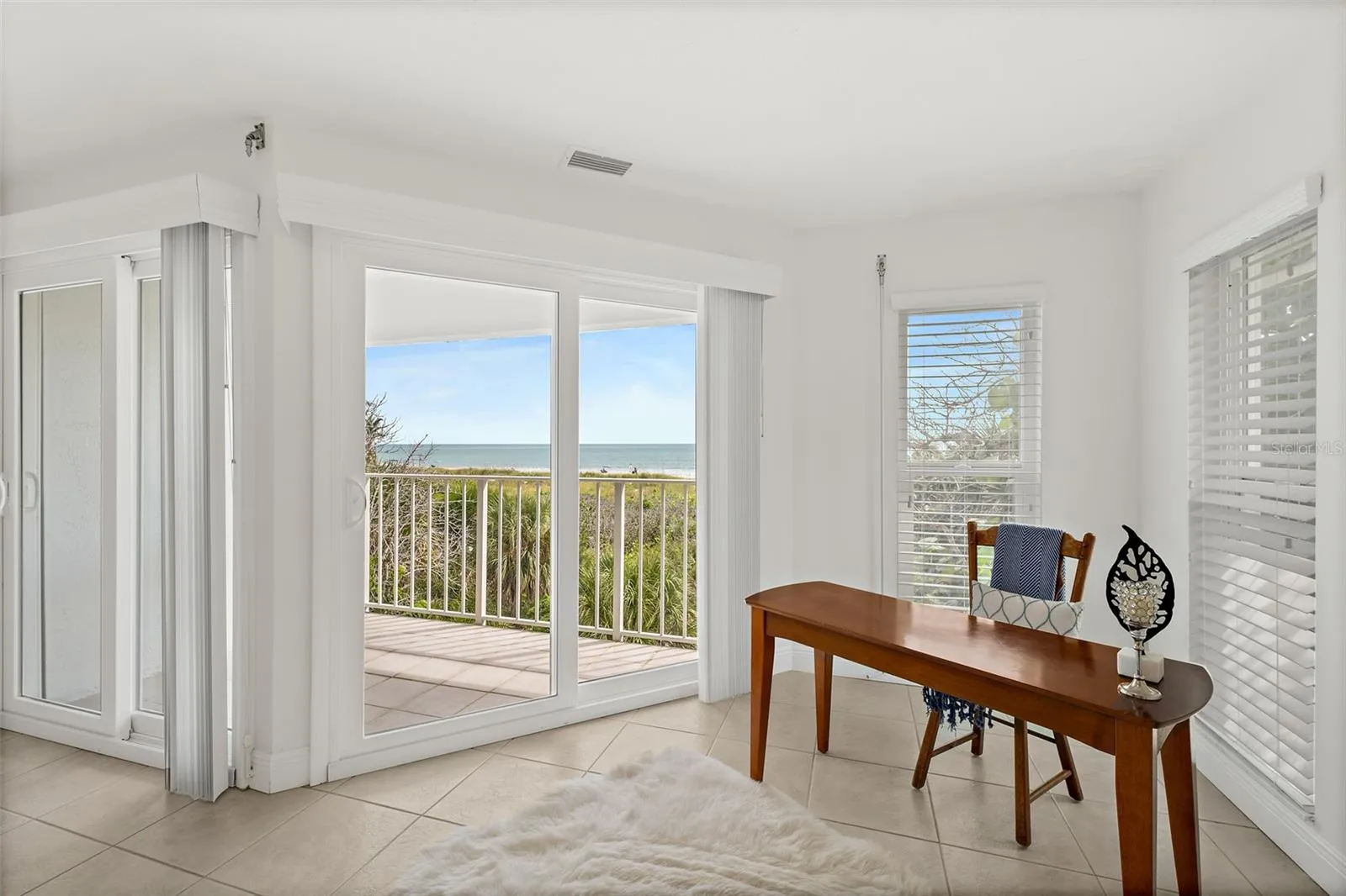 Private Balcony Patio