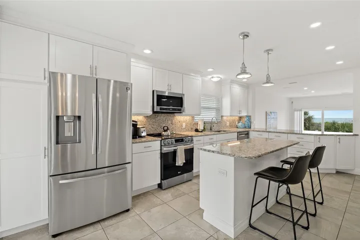Stunning Modern Kitchen