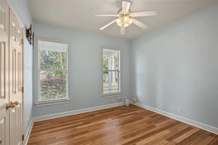 Guest bedroom 1
